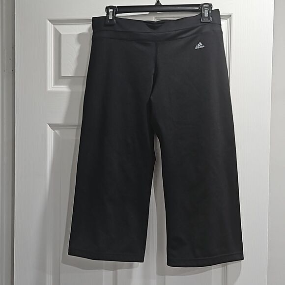 Adidas Capri Pants - Picture 1 of 2